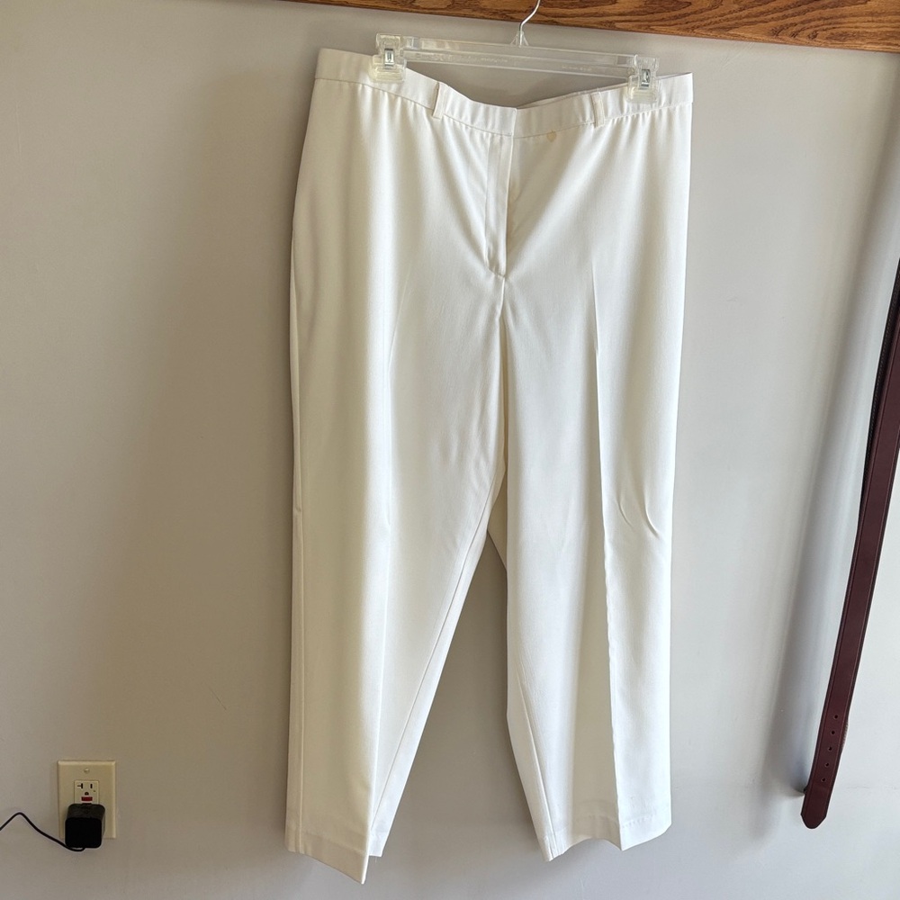 Norton McNaughton Women's White Trousers